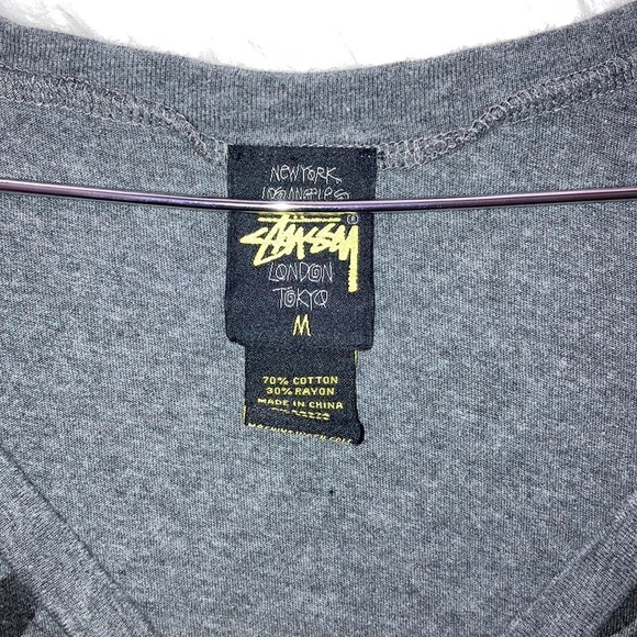 Stussy Gray Cropped V-neck - Picture 3 of 5